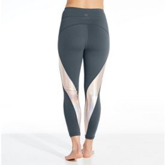 Calia Lumia rose gold leggings - Picture 3 of 8